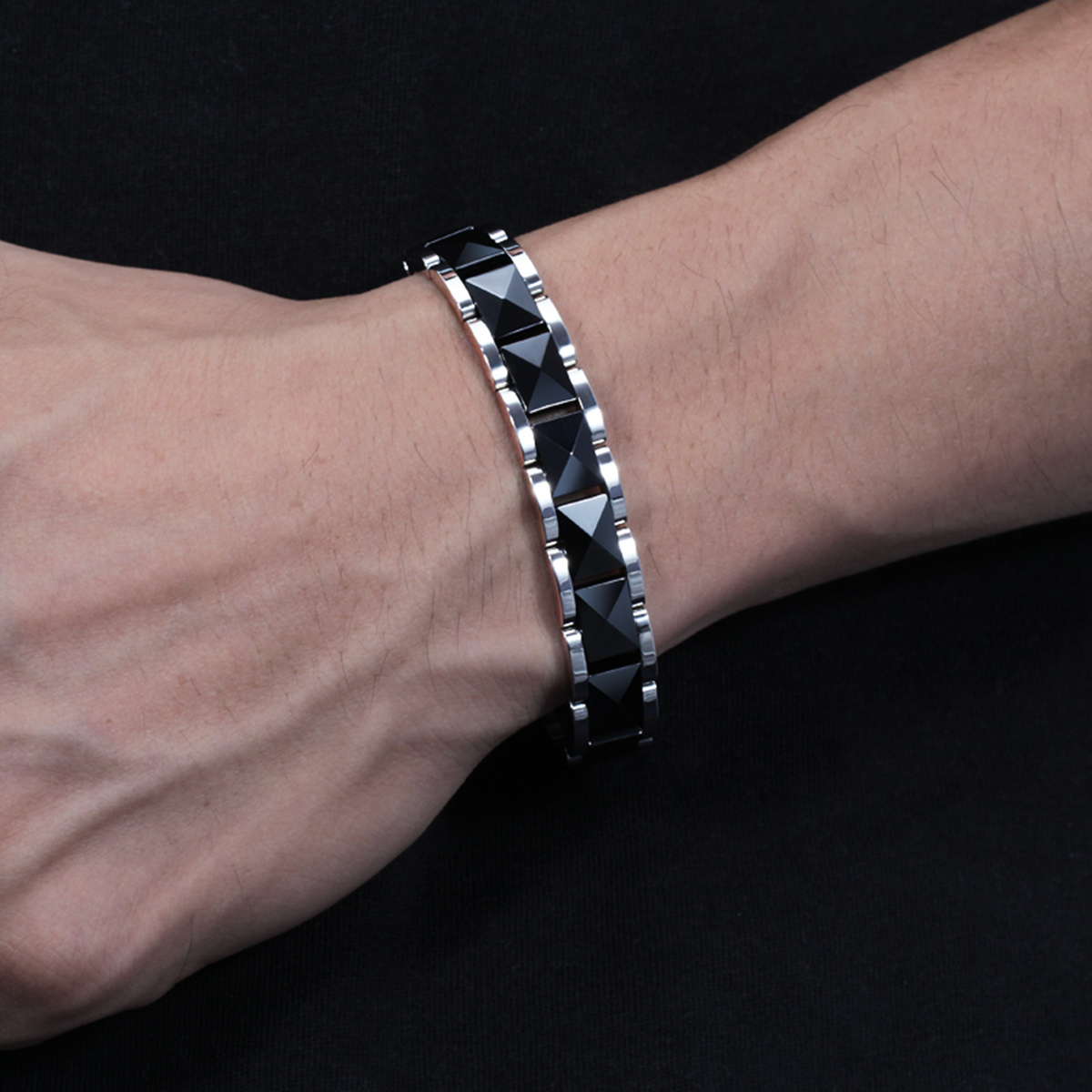 ARADOO Minimalist Pyramid Desi - đánh giá và giá Ceramic Link Bracelet